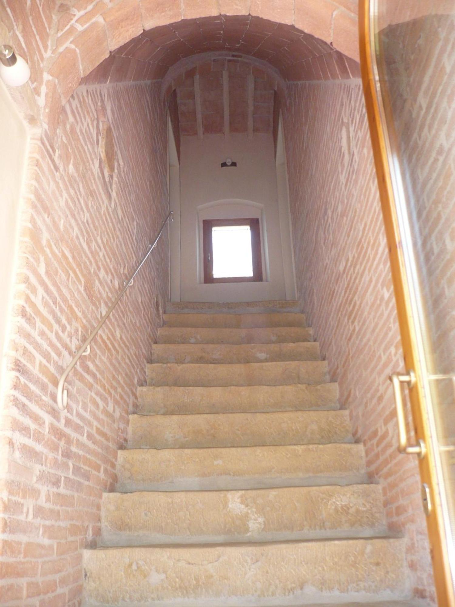 Casa Vacanze "Casale Al Pino" Riparbella Exterior photo