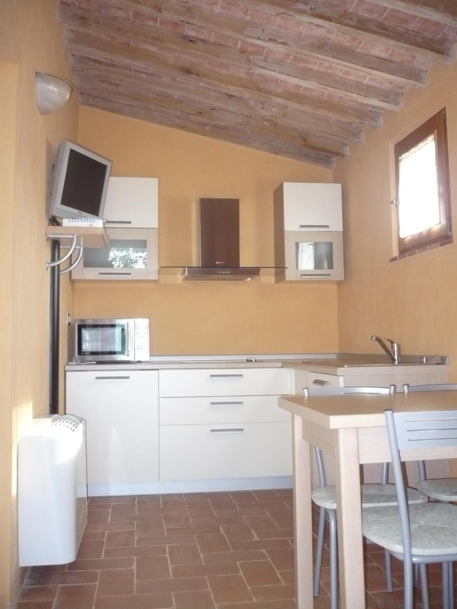 Casa Vacanze "Casale Al Pino" Riparbella Exterior photo