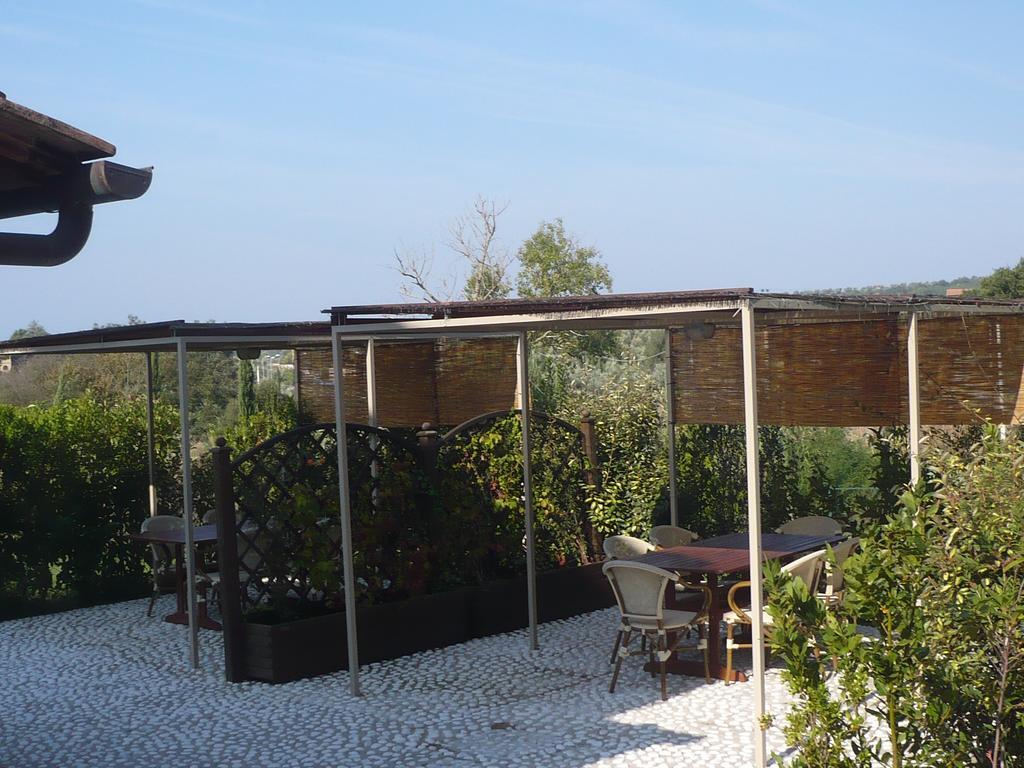 Casa Vacanze "Casale Al Pino" Riparbella Exterior photo