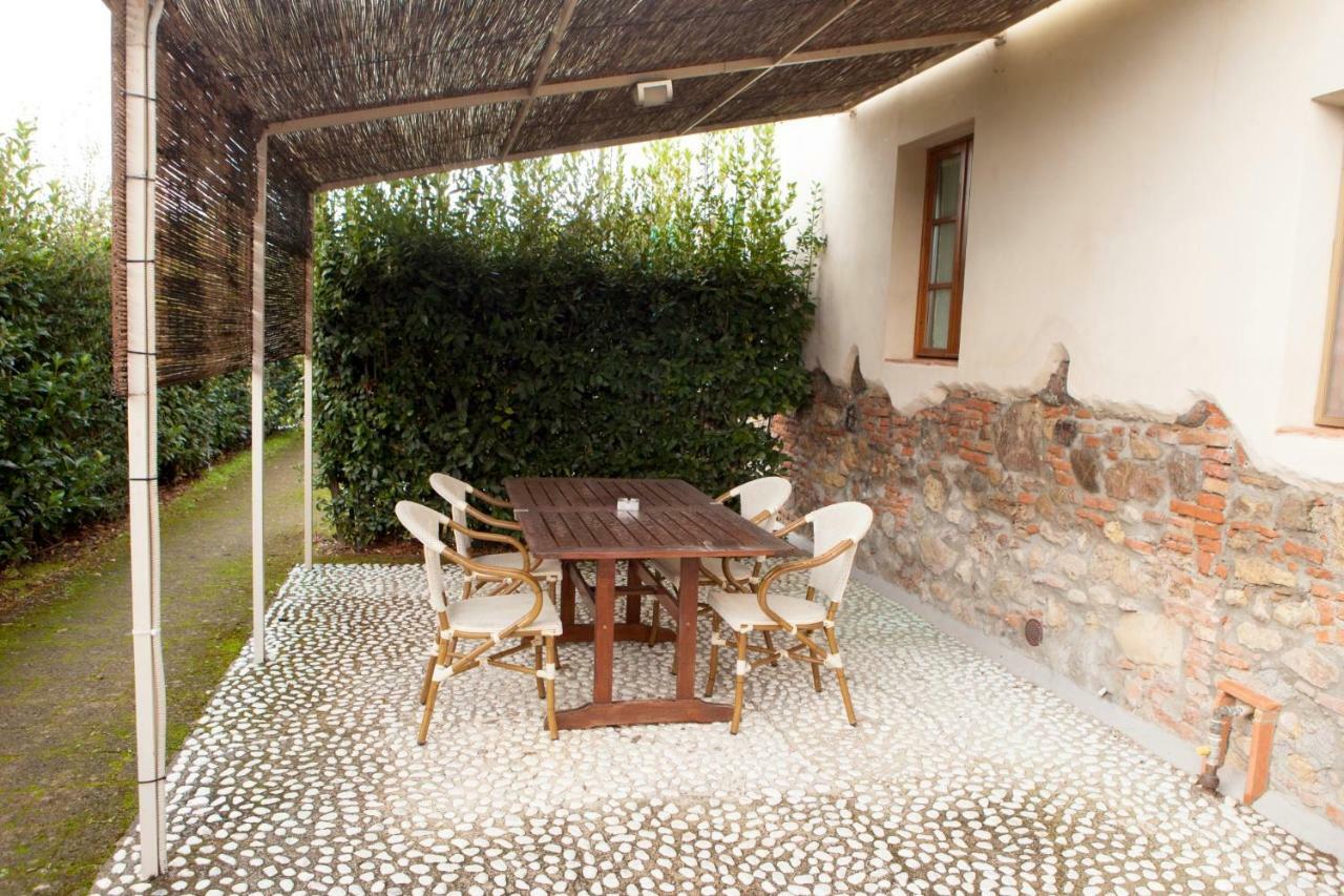 Casa Vacanze "Casale Al Pino" Riparbella Exterior photo