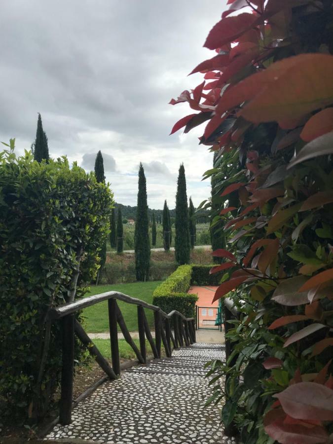 Casa Vacanze "Casale Al Pino" Riparbella Exterior photo